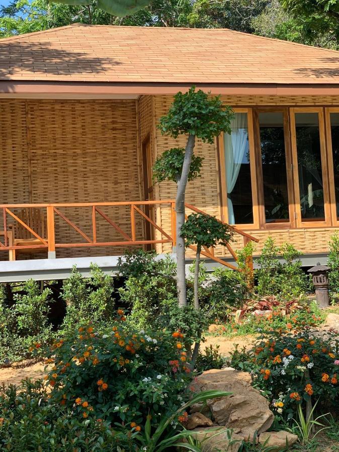 Thiwson Beach Resort - Sha Extra Plus Яо-Яй Экстерьер фото